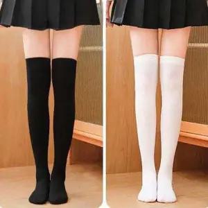 [하프클럽/셀러허브_여성트랜드패션]스커트 무릎 양말 오버 니 크루삭스니