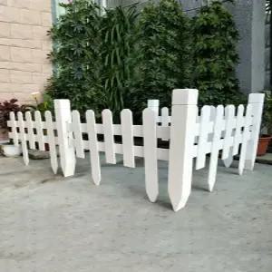 로프울타리 정원 화단 경계목 식물 나무기둥 통나무