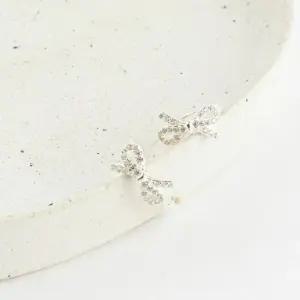 [신상오픈런]하트귀걸이 큐빅 여성스러운 원터치이어링 스털링실버 (29965123)