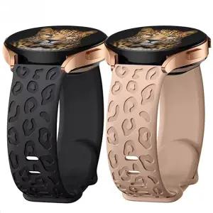 호환   시계 7 6 5 4 40mm 44mm 기어 S3 실리콘 스트랩 6 클래식 43mm 47mm 액티브 2 용 레오파드 새겨진