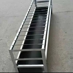 염소 먹이통 사료통 여물통 축사 먹이 돼지 배식통