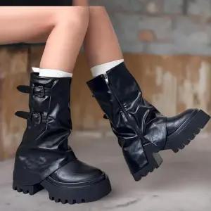 [신상오픈런]여성 가을 레그워머 버클 힐 블랙 가죽 중간 부츠 (39096588)