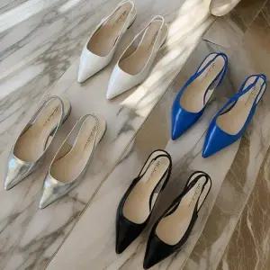 [신상오픈런]실버슬링백 뾰족코 흰구두 플랫펌프스 백밴딩 (30906343)