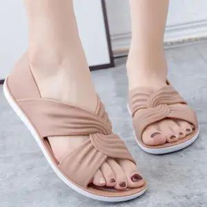 [신상오픈런]여성 비비드 토 오픈 젤리 여름 샌들 플랫 신발 (33712867)