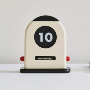 우드캘린더 디자이너 데스크 링어데이트 달력 탁상용달력 탁상달력 인테리어