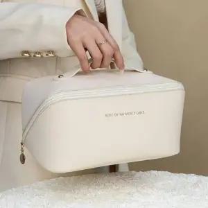 [룽스]여행용파우치 메이크업 가방 F006889여행용