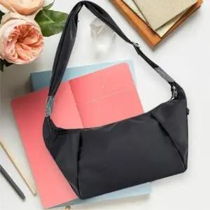 [룽스]반달 크로스 숄더백 패션가방 패션 가방 TC2