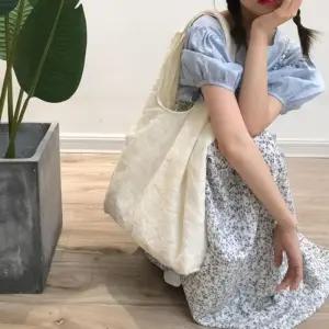 [라일리] Rly 꽃자수 숄더백 EL 150 꽃무늬가방 자수 봄가