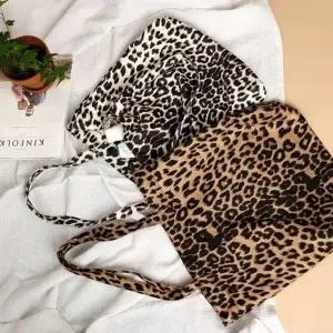 [룽스]여성 호피 숄더백