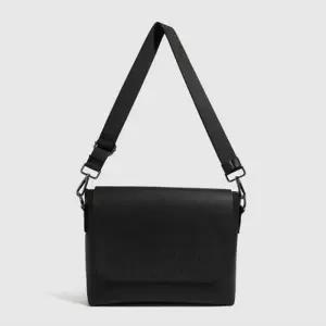 블랙 숄더백 기본 스퀘어