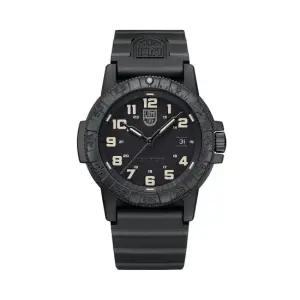 루미녹스 XS.0330 레더백 씨 터틀 자이언트 남성 러버 쿼츠 44mm