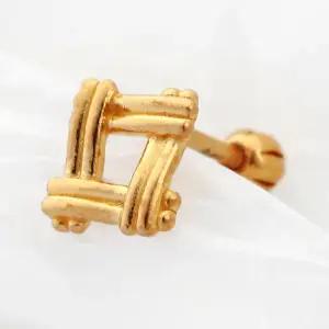 24K 순금 99.9% 사각 니트 프레임 피어싱