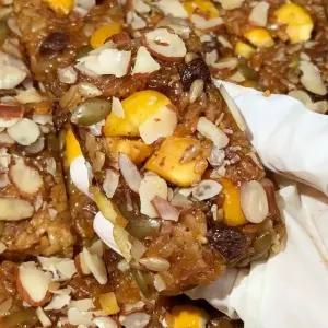 명가삼대떡집 견과류 듬뿍 대추고 수제 약밥 1kg(8~9개입)