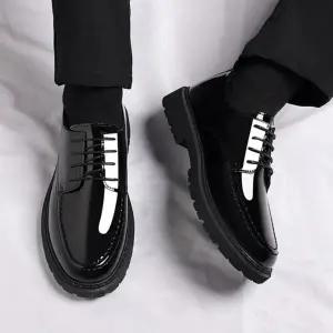 남자 더비 애나멜 베이직 셋업 구두