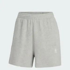 [롯데백화점]아디다스 에센셜 프렌치 테리 반바지 IY7341