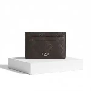 FENDI 25FW SHADOW SLIM CARD HOLDER 7M0371 AJF4 F0H3A) 새도우 슬림 홀더)