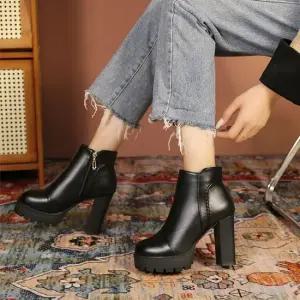 가보시 통굽 힐 부츠 A19 레이스업워커 여성부츠 겨울부츠 워커부츠 여성워커