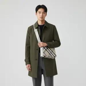 BURBERRY CHECK TRENCH CROSSBODY BAG 8092604) 체크 트렌치 크로스바디 백)