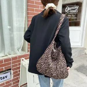 패턴 에코백 데일리 플라워 레오파드 여성 숄더백 캔버스 가벼운 학생