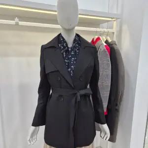 [꼼빠니아]하프 트렌치 코트 CAGS2-WCH010-450