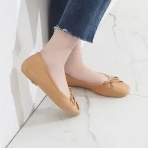 여성 봄 단화 스퀘어토 리본 장식 포인트 플랫Y