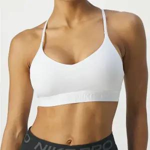 나이키 인디 라이트 서포트 스포츠 브라 FD1063-100