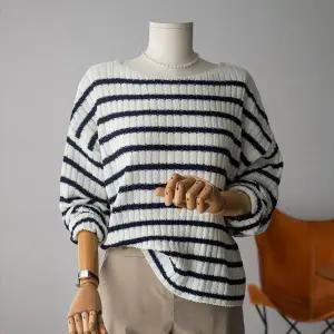 (안나앤모드) beaten 부클 스트라이프 니트[니트ED35]