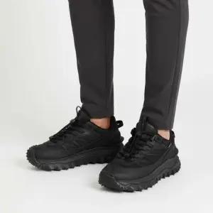 몽클레르 MONCLER 트레일그립 GTX 남성 스니커즈 4M00260 M7208 999