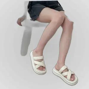 통기성 우븐 멀티 스트랩 편안한 슬리퍼 여름용