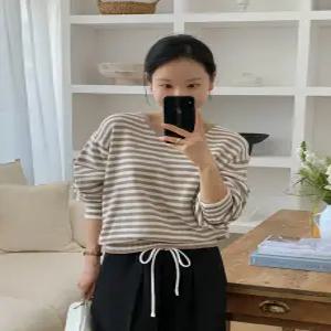 스케치 펜던트 스트라이프 브이넥 니트 (4 color)