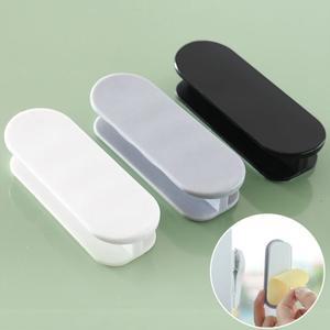 2PCS 창 캐비닛 서랍 처리 자체 접착 도어 옷장 핸들 주최자 붙여 넣기 오픈 슬라이딩 손잡이 Auxliary 장