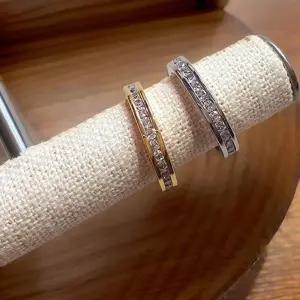 [신상오픈런]싱글 큐빅레이어드링 얇은 은색반지 블링 (31546031)