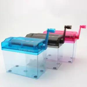 홈 오피스 선반에 적합한 투명 플라스틱 창 상자와 함께 사용하기 쉬운 휴대용 수동 종이 분쇄기