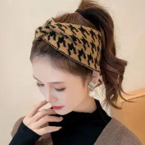 [신상오픈런]하운드체크 쥐도리 꼬임 니트헤어밴드 머리띠 (30345820)