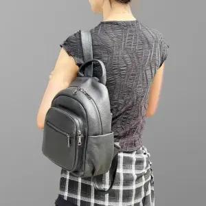 [신상오픈런]여성용 블랙 가죽 미니 백팩 스트리트 패션 태블릿 수납 가방 (38541948)