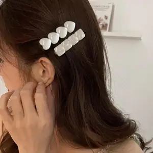 [신상오픈런]하트머리핀 자개 키치 홀로그램 캣아이 미니집게핀 (30366720)