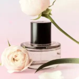 에센허브 향수 퍼퓸 플라워 씬 여성 선물 생일 30ml BNS