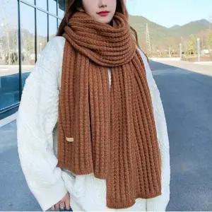 [신상오픈런]도톰한 롱머플러 니트목도리 레이어드 뜨개 (30015511)