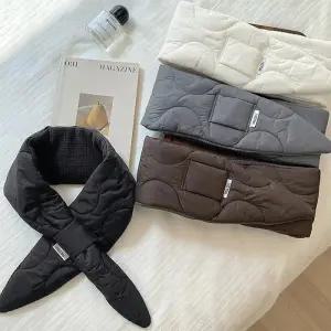 [신상오픈런]패딩머플러 삼각 쁘띠 한복코디 미니목도리 (30015382)