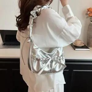 [룽스]실버 은색 숄더백 가방 가을 끈가방 봄
