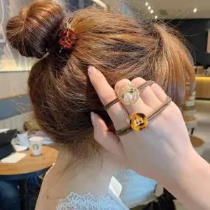 [신상오픈런]레오파트 큐빅 미니 홀로그램 진주머리끈 5개 (30367095)