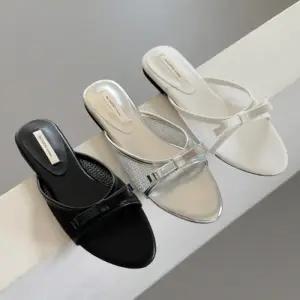 [신상오픈런]여성 단색 메시 반투명 리본 로우힐 샌들 (35834253)