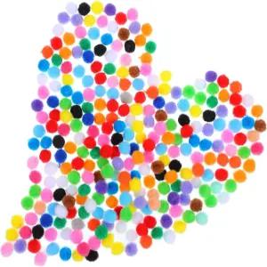 울리가이 100pcs 공예용 미니 소형 폼폼 2cm 0.79인치 DIY 아트 장식 액세서리용 퍼지 플러피 볼 모듬