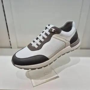 엘칸토 HC11 소가죽 남성 스니커즈 세미케주얼 스니커즈  S8T5U6Q1310