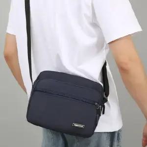 남성 깔끔한 크로스백 캐주얼 보조백 미니 데일리