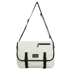 메신저백 2컬러- 남녀공용 크로스백 가방 학생 스포티 캐주얼