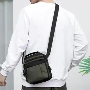 여행 남성 크로스백 2컬러 가방 보조 캐주얼