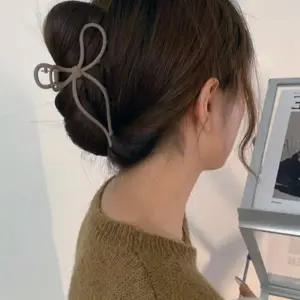 [신상오픈런]리본집게핀 반묶음 갈색 얇은줄 무광머리핀 (30488693)