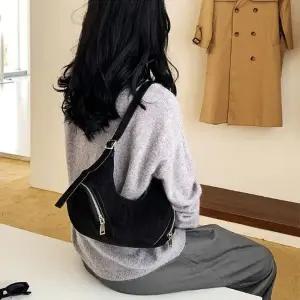 [룽스]비올라 숄더 모던 숄더백