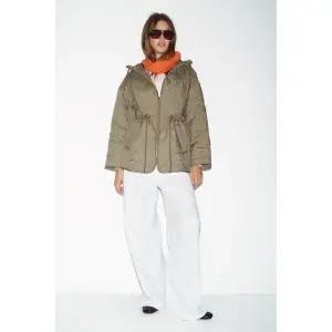 [국내배송] 자라 ZARA 워터프루프 후드 패딩 재킷 - 카키 956919